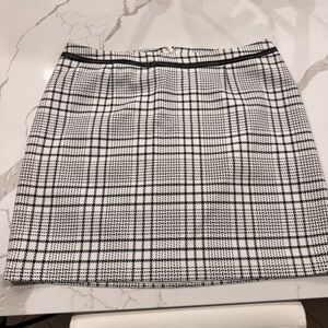 White House Black Market Black and White Checkered Mini Skirt